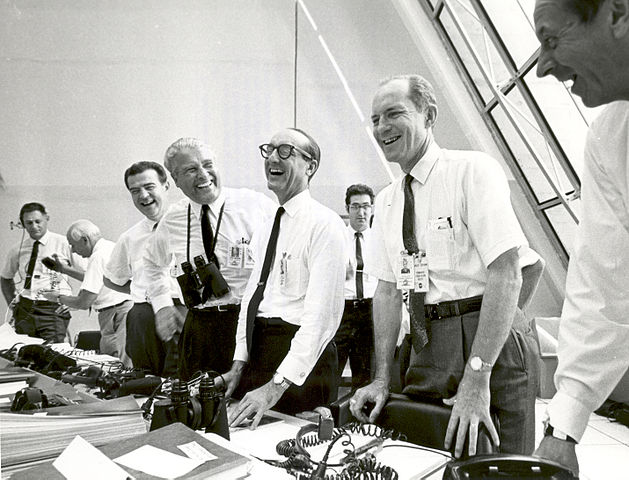 File:Apollo 11 Mission Official Relax After Apollo 11 Liftoff - GPN-2002-000026.jpg