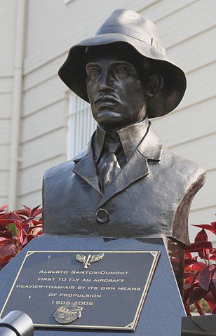 File:Alberto Santos-Dumont bust -near Brazilian Embassy, Washington, D.C., USA-26Aug2006.jpg