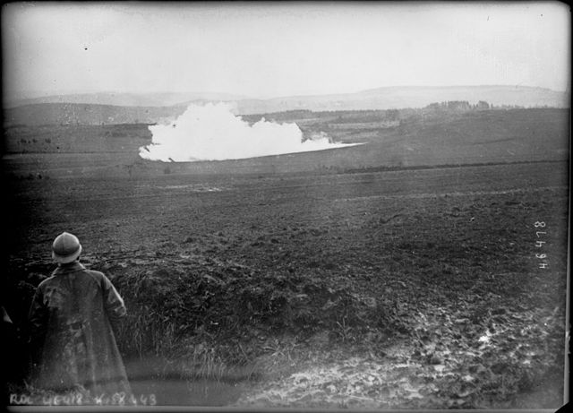 File:Mine-explosion-1916.jpg