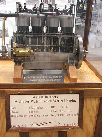 File:Wright brothers engine 17.jpg
