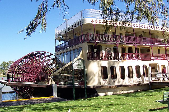 File:PS Murray Princess 2.JPG