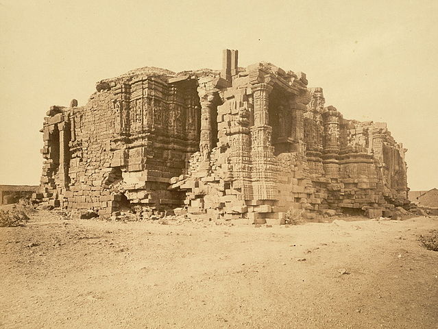 File:Somnath temple ruins (1869).jpg