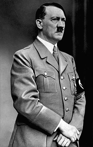 File:Bundesarchiv Bild 183-S33882, Adolf Hitler retouched.jpg
