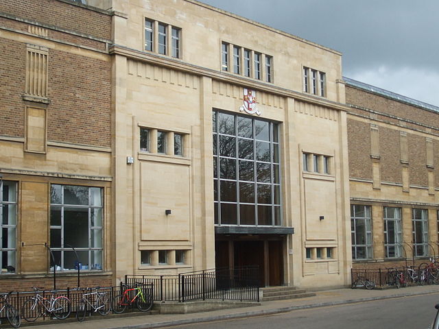File:UniversityofBristolEngineering.JPG