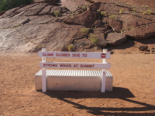 File:Uluru Walk Closed.jpg