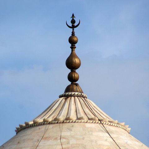 File:Taj Mahal finial-1.jpg