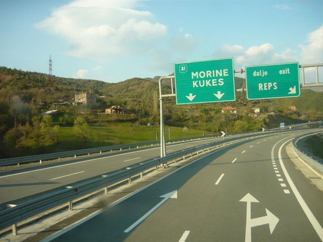 File:Autostrada Durr&euml;s-Morina-04.jpg