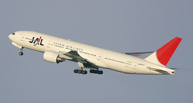File:Japan Airlines Boeing 777-200 Spijkers.jpg