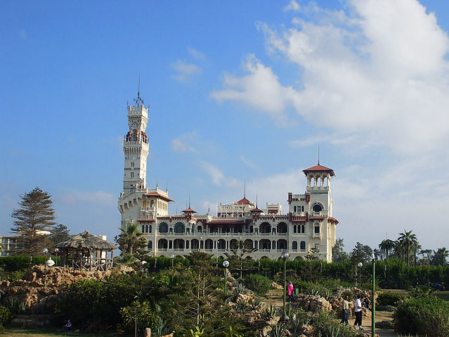 File:Montaza Palace.jpg