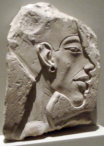 File:ReliefPortraitOfAkhenaten01.png