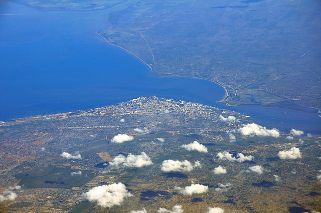 File:JNB-MRU 22.08.2009 12-00-57.jpg