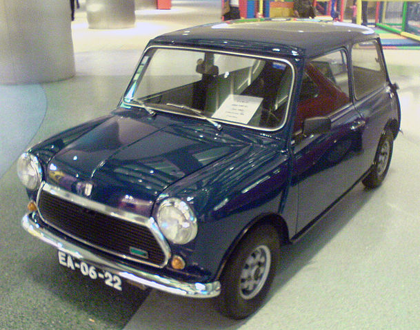 File:Mini 1000 HL, front.jpg