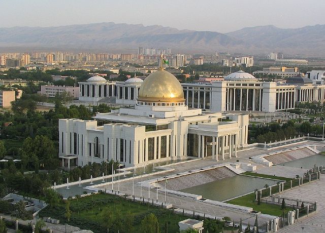 File:PresidentialPalaceAshgabat.jpg