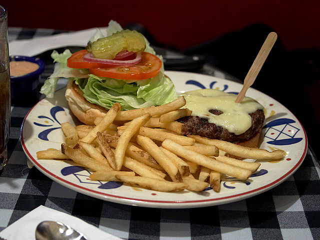 File:Burger 1 bg 080206.jpg