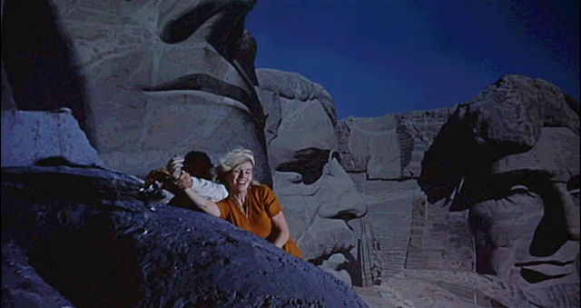 File:North by Northwest movie trailer screenshot (28).jpg