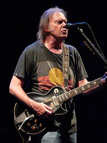 File:Neil Young in Nottingham 2009 (k).jpg