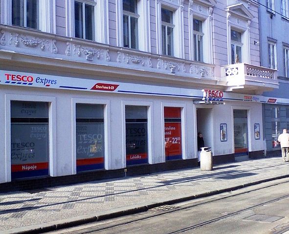 File:Tesco express prague - belehradska street.jpg
