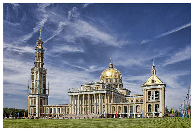 File:Lichen stary Poland.jpg