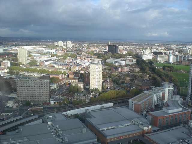 File:Portsmouth from the Spinnaker Tower 3.JPG