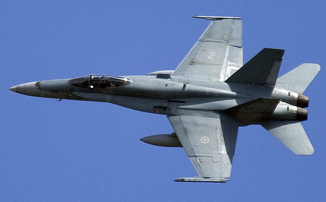 File:CF-188A BANKING.jpg