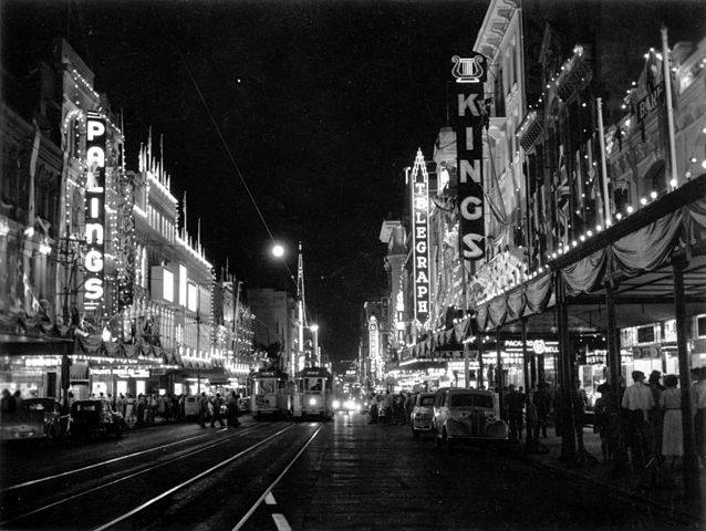 File:StateLibQld 1 110000 Queen Street, Brisbane, with decorations for the royal visit in 1954.jpg