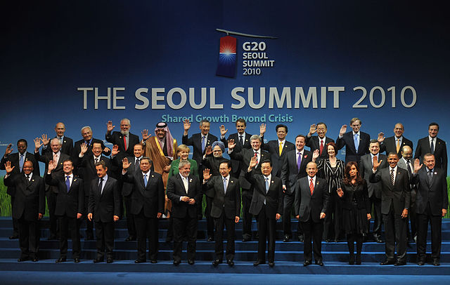 File:2010 G-20 Seoul summit.jpg