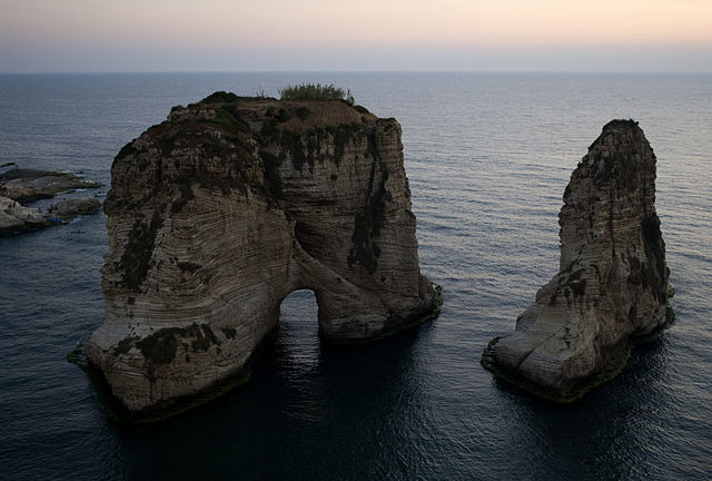 File:Pigeon's Rock Beirut Lebanon.jpg