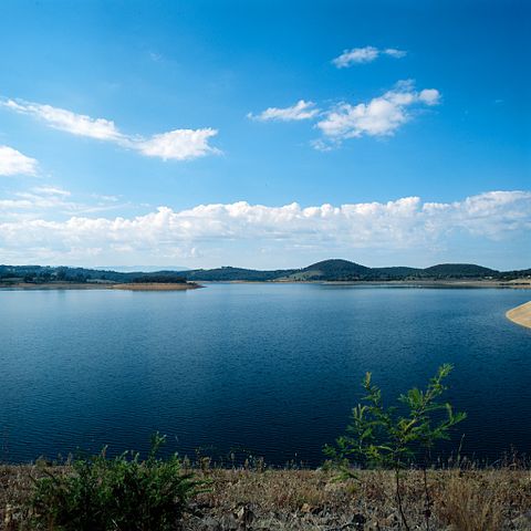 File:Sugarloaf Reservoir Melbourne.jpg
