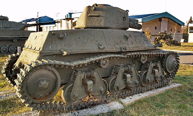 File:Hotchkiss H-39.jpg