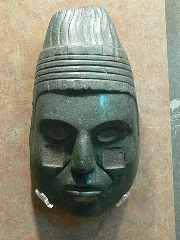 File:Chalchiuhtlicue Maske.jpg