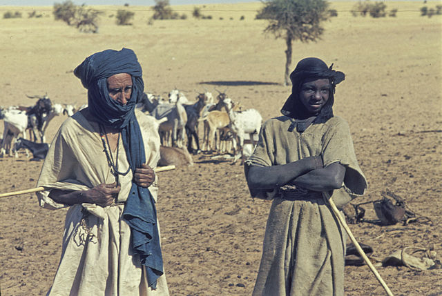 File:Mali1974-151 hg.jpg