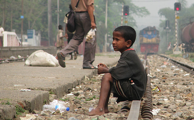 File:Street Child, Srimangal Railway Station.jpg
