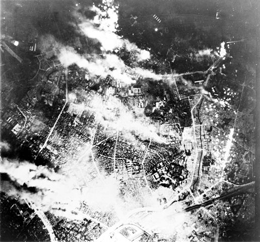 File:Firebombing of Tokyo.jpg