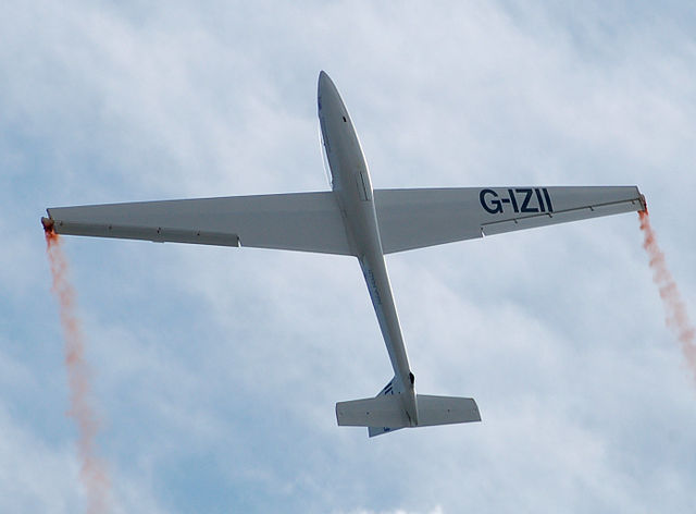 File:Swift s-1 glider g-izii aerobatics at kemble arp.jpg