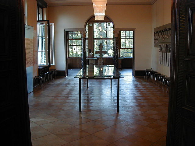 File:Wannsee-room.jpg