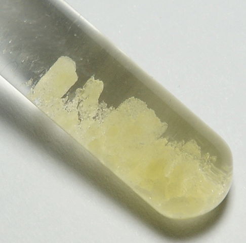 File:Samarium-sulfate.jpg