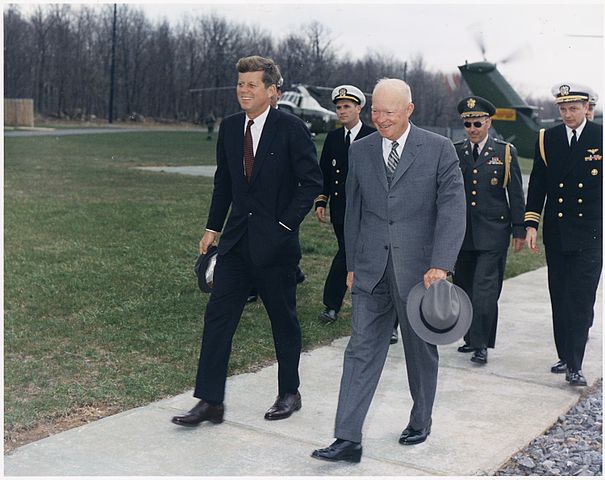 File:Meeting with President Eisenhower. President Kennedy, President Eisenhower, military aides. Camp David, MD. - NARA - 194198.jpg