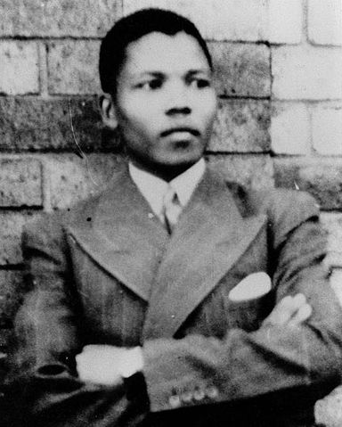 File:Young Mandela.jpg