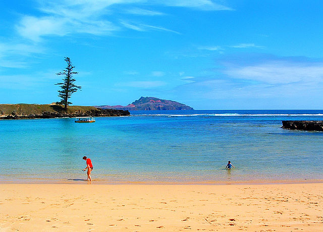 File:Norfolk Island Emily Bay.jpg