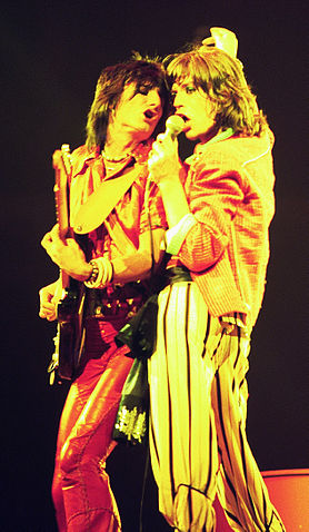 File:Mick Jagger and Ron Wood - Rolling Stones - 1975.jpg