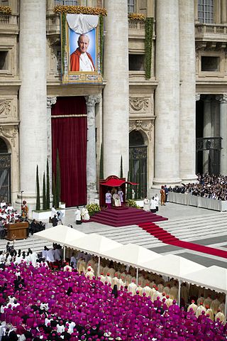 File:Beatification of John Paul II (1).jpg