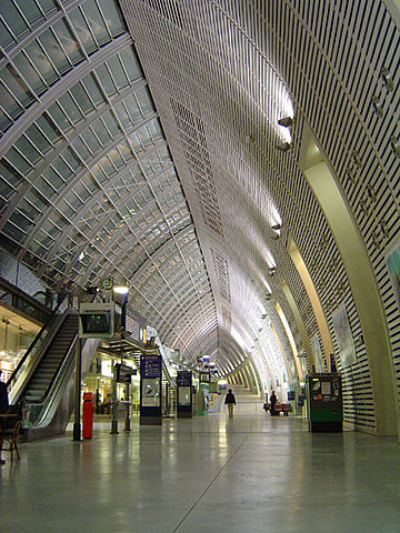 File:Avignon tgv station.jpg