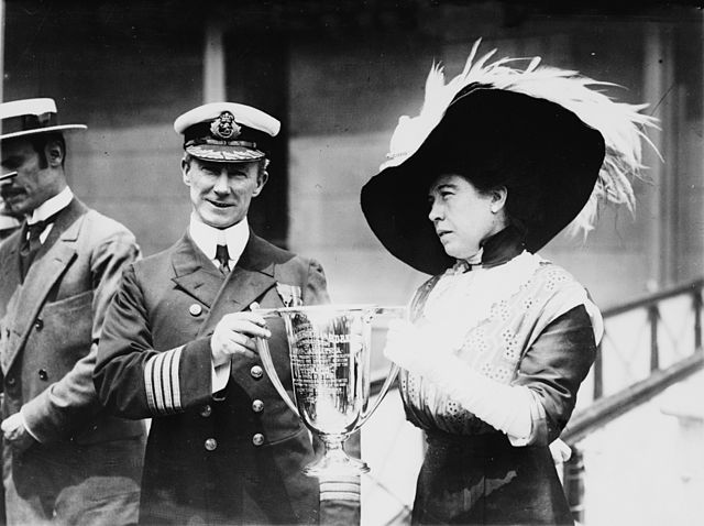File:Molly brown rescue award titanic.jpg