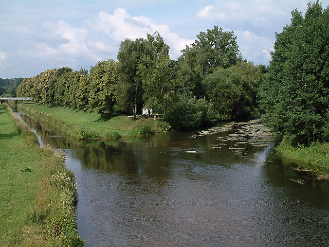 File:Donaueschingen Donauzusammenfluss 20080714.jpg