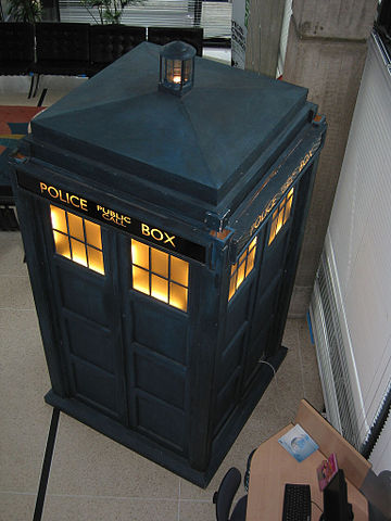 File:TARDIS.jpg