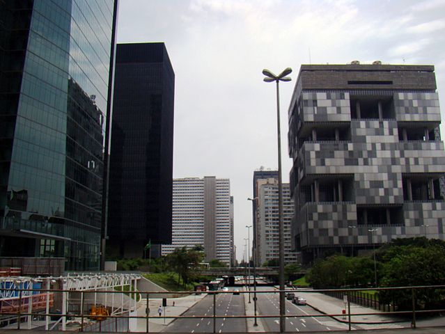 File:Avenida Rep&uacute;blica do Chile - Rio de Janeiro, Brasil.jpg