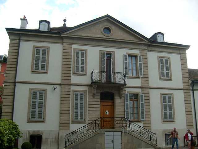File:Voltaire Museum.JPG