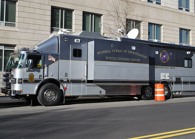 File:Fbi mobile command center 2.jpg