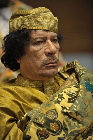File:Muammar al-Gaddafi at the AU summit.jpg