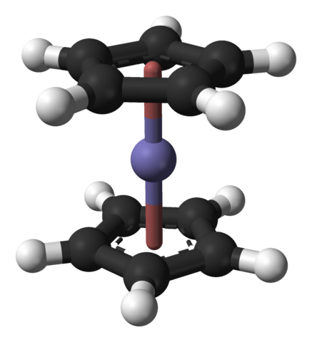 File:Ferrocene-from-xtal-3D-balls.png